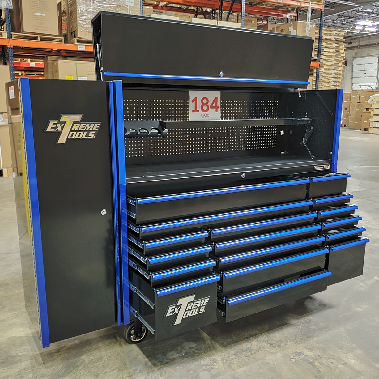 n- used toolboxScratch & Dent, Extreme Tools DX Series 72 x 21 Triple Bank Roller, Hutch & Side Locker Combo in Black-Bluen-